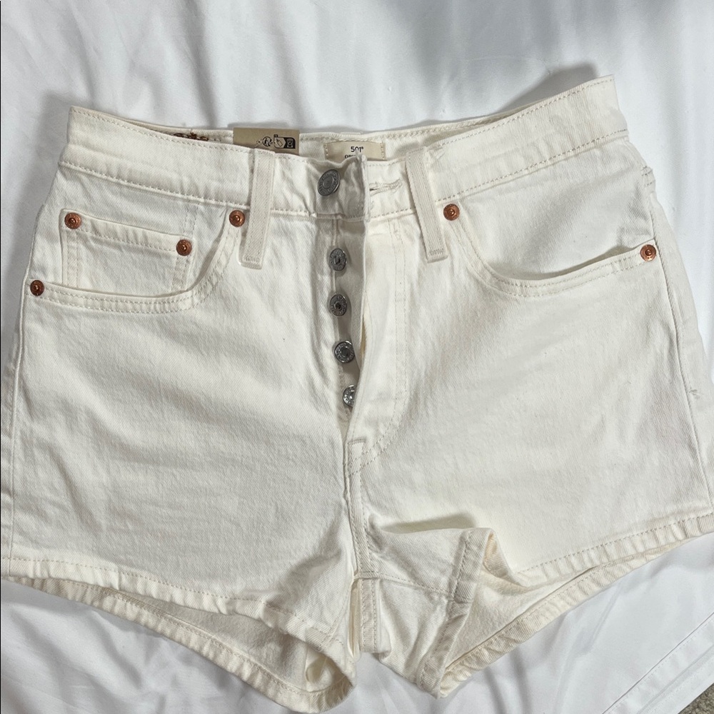 Levi's High Waist Cream Shorts